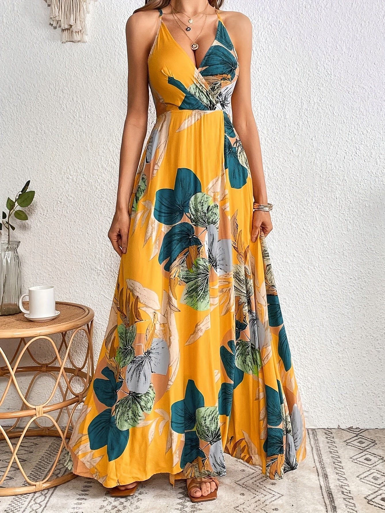 Elegant Tropical Floral Print Maxi Dress