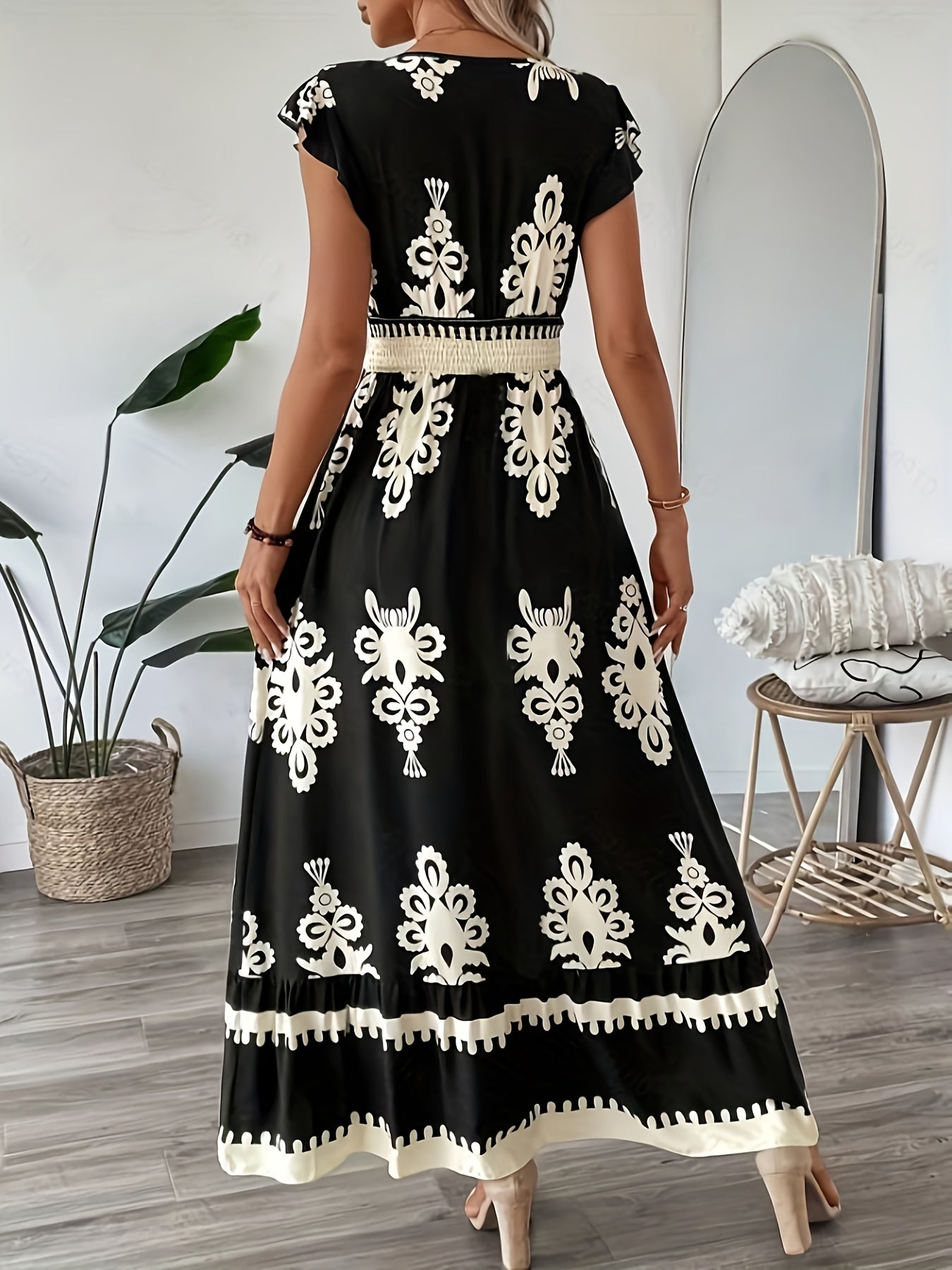 Women's Navy Blue Floral Print